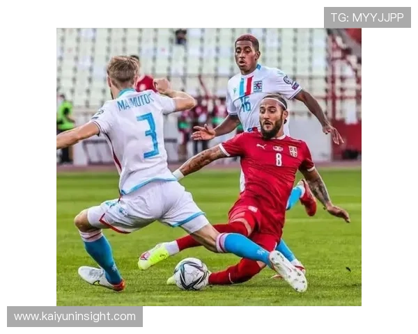 世界杯预选赛：欧洲强队激战正酣，亚洲球队迎来生死之战